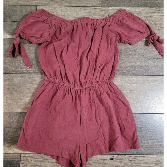 2 for $20 Lulus Georgiana Washed Burgundy Off-the-Shoulder Romper Size XS - Picture 5 of 9